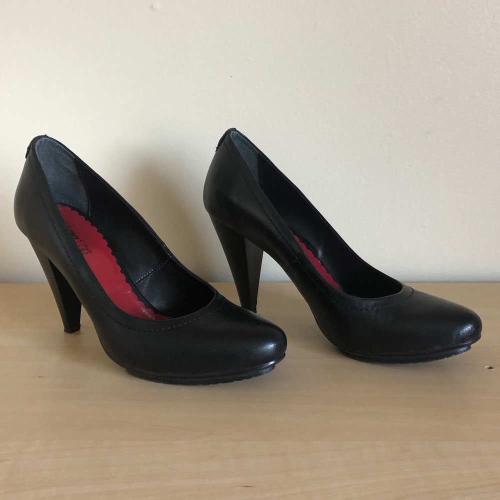 Black heels